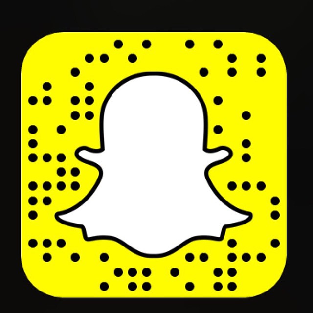 Download the new snapchat, point your camera on this, and tap.