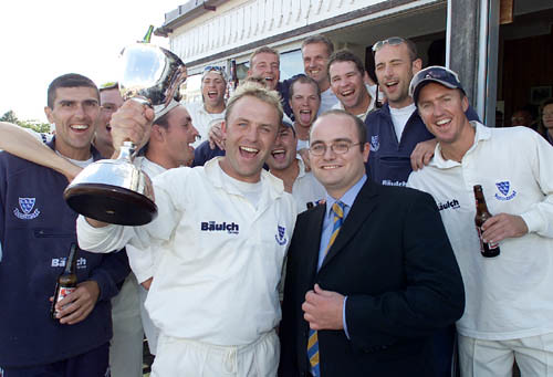Presenting the Second Division Trophy to Chris Adams in 2001