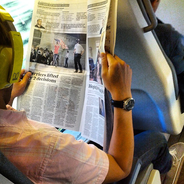 #scotus news on marriage equality makes its way to #caltrain :)