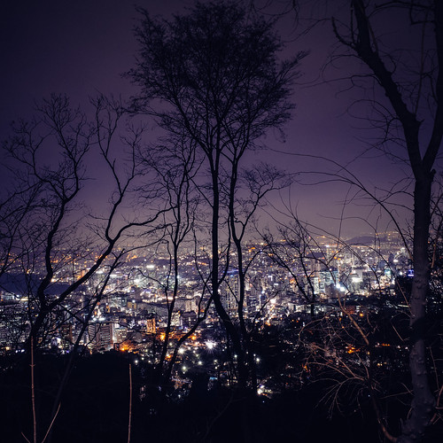 Night Seoul ©  Tony