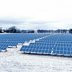 Solarpark im Winter