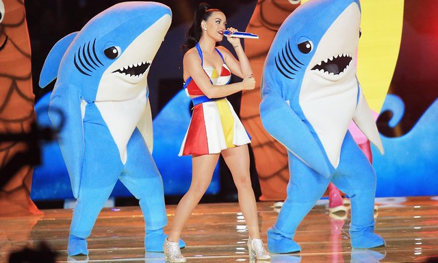 (6 of 6) Katy Perry has entertained the crowds during the Super Bowl halftime show -  in the US - in a spectacular performance featuring dancing sharks and a giant mechanical lion.