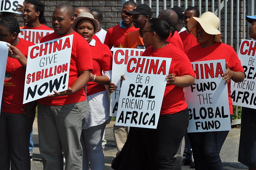 جنوب إفريقيا: احتجاج الصندوق العالمي للصين (10/29/13)