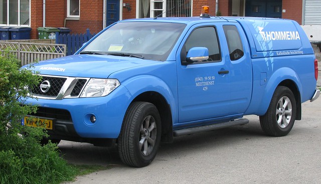 blue holland blauw nissan pickup pit nl 2014 navara zwaailicht hommema kathodischebescherming meetdienst