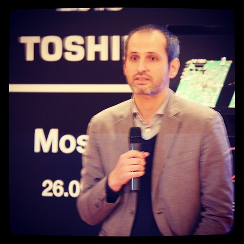 Единственная интересная часть прессухи Toshiba - Алексей Попогребский про 4К, как счастье для кинорежиссера, туман, воздух и режим. ©  gilipollastv
