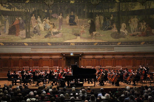 Concert exceptionnel en Sorbonne : Anne Queffélec joue avec l’OCUP
