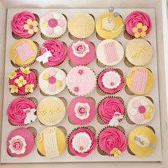 cupcakes vintage pink Cupcakes   Gold cupcakes Cupcakes) nottingham nottingham (Heavenly  gold Tags: