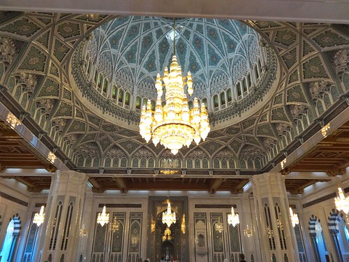 Sultan Qaboos Grand Mosque ©  Jean & Nathalie