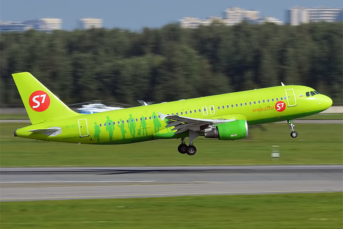 S7 Airlines, VQ-BET, Airbus A320-214 ©  Anna Zvereva