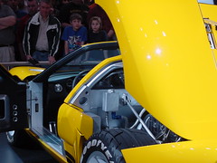 Ford GT-40 Concept • <a style="font-size:0.8em;" href="http://www.flickr.com/photos/82310437@N08/11789074766/" target="_blank">View on Flickr</a>
