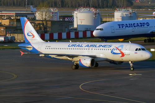 Ural Airlines, VP-BQY, Airbus A320-211 ©  Anna Zvereva