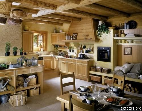 Cozinhas planejadas e decoradas de madeira