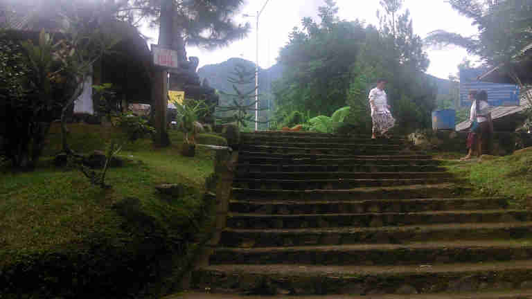  Parahyangan Agung Jagatkartta Temple