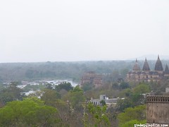 palacios de Orchha • <a style="font-size:0.8em;" href="http://www.flickr.com/photos/92957341@N07/8724027023/" target="_blank">View on Flickr</a>