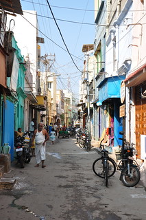 India - Tamil Nadu - Madurai - Streetlife - 7