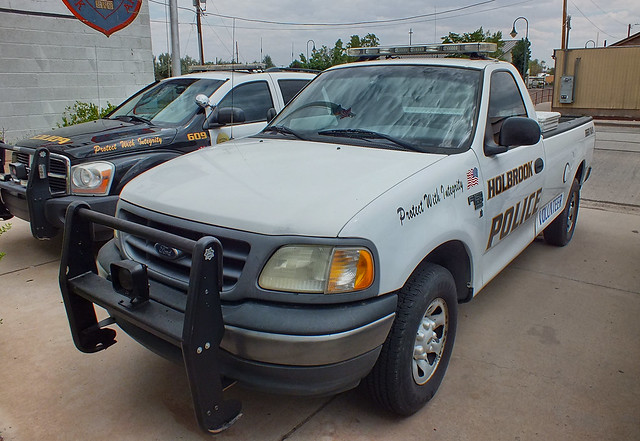 arizona usa ford car us 4x4 police f150 dodge policestation durango patrol holbrook policedepartment