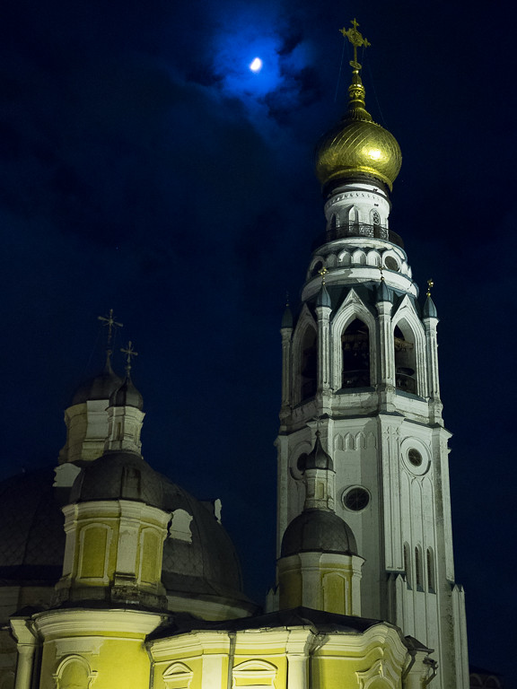 :    / Bell tower of The Saint Sophia Cathedral in Vologda