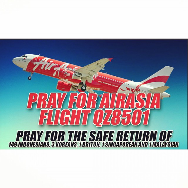 #pray #for #airasia #prayforairasia #keeppray #keepcalm #staystrong #surabaya #singapore #uk #london #malay #qz8501 #lost #flight #us