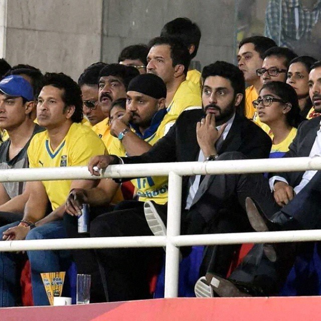 SPORTS AND CINE CELEBRITIES  WATCHING HERO INDIAN SUPER  LEAGUE CHAMPIONS FINAL MATCH IN DY PATIL STADIUM, MUMBAI, INDIA TODAY
