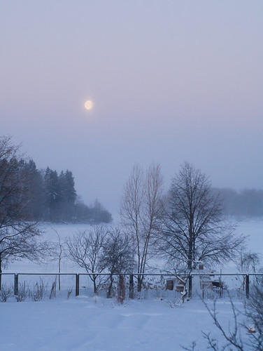 Late morning moon ©  sovraskin