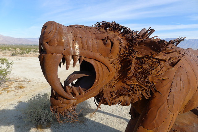 USA2014/4 - Sculpture by Ricardo Breceda at Galleta Meadows in Borrego Springs
