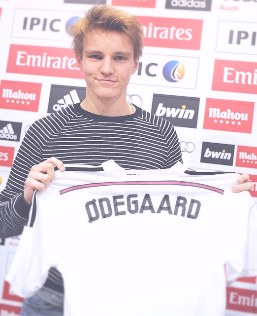 Martin+Odegaard+Officially+Unveiled+Real+Madrid+if1NZLQdNCkx