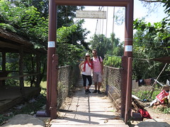 Pont à Battambang <a style="margin-left:10px; font-size:0.8em;" href="http://www.flickr.com/photos/83080376@N03/16024827216/" target="_blank">@flickr</a>