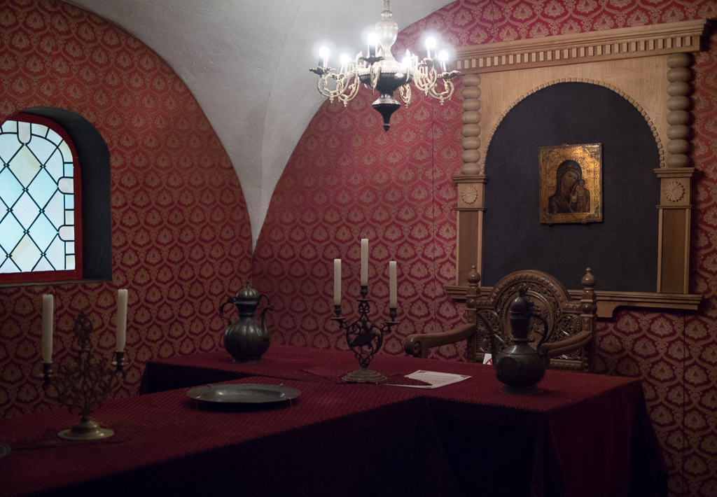 :    / Dining room of Ivan IV (The Terrible)