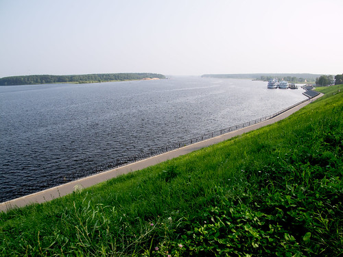 Russia, Volga, Myshkin, embankment /  ©  Katya