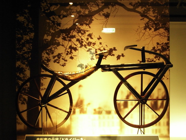 大阪府堺市で自転車博物館サイクルセンターと市内でのサイクリングを 