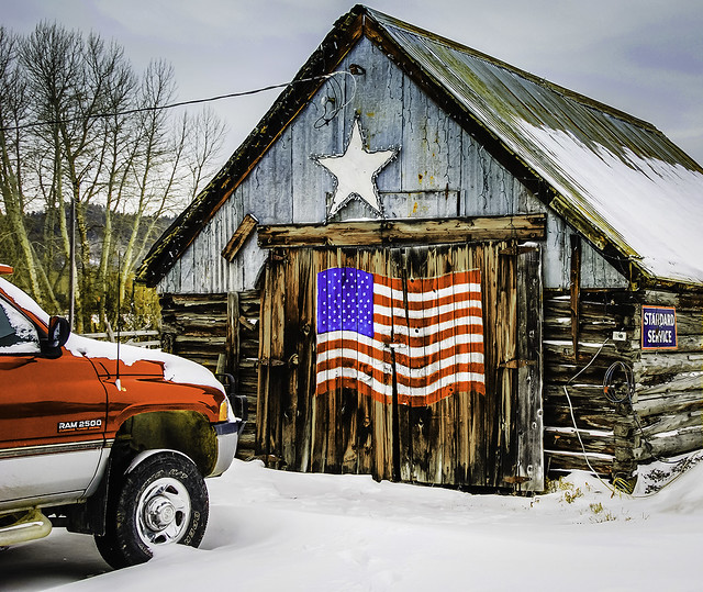 snow montana garage americanflag davemeyer dodgeram2500