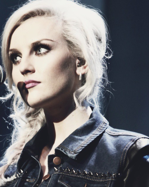 Perrie Edwards Tumblr 2014