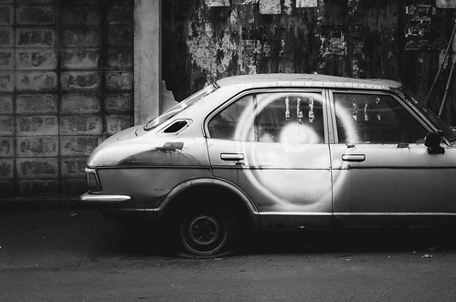 Abandoned automobile ©  Tony
