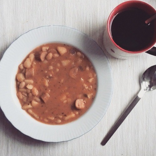 white bean soup :) × with potatos, white beans, onions, tomatos.