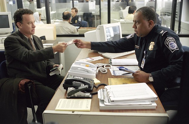 Tom Hanks Barry Shabaka Henley The Terminal (2004) - 2000
