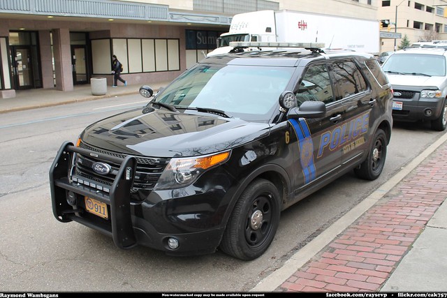 ford explorer police department akron apd