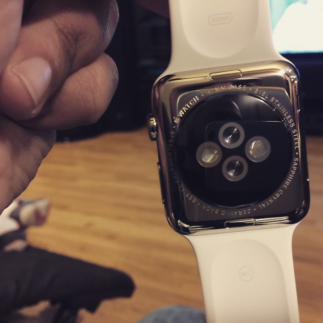 The back of the Apple Watch looks equally as great as the front. #applewatch