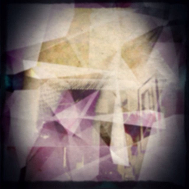 #pixlrgibson #pixlr #vignette #blur #abstractphoto #abstract #art #artlove #instagood #imagination #inthelandofwhatnot