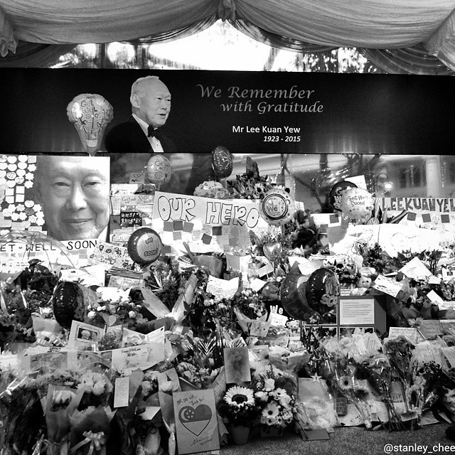 Remembering Mr Lee Kuan Yew In Memory of Our Founding Father Singapore General Hospital Hospital Drive Singapore  #ThankYouLKY #rememberingLKY #RIPLKY #tributetoLKY #RememberingLeeKuanYew