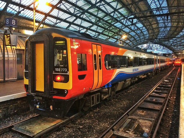 158773 LIVERPOOL Lime Street (Iphone)