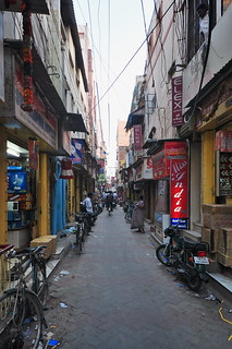 India - Tamil Nadu - Madurai - Streetlife - 24