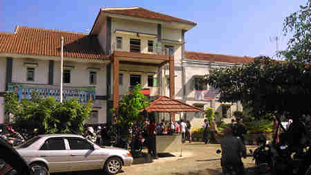 Bogor Center School