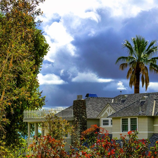 The #Tolstoy-Demens #Estate, #RanchoCucamonga, #California. This #house belonged to Peter Demens, an immigrant from #Russia who founded the #city of #StPetersburg, #Florida in 1888. #socal #cali #californiaholics #weather #sky #skyaddiction #instasky #man