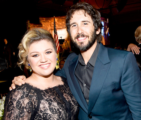Kelly Clarkson, JOSH GROBAN Crush Phantom of the Operas All I Ask of You: Listen!