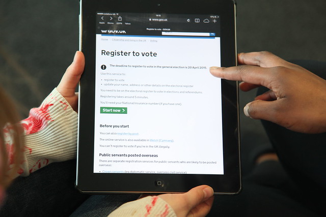 Registering to vote online