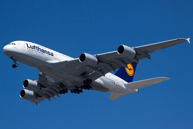 Lufthansa Airbus A380-800 D-AIMC
