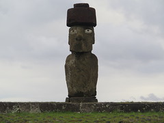Le seul Moai qui a encore des yeux <a style="margin-left:10px; font-size:0.8em;" href="http://www.flickr.com/photos/83080376@N03/17249592571/" target="_blank">@flickr</a>