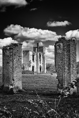 Ruines de l'Abbaye cistercienne de Clairmarais