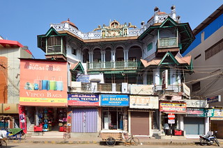 India - Tamil Nadu - Madurai - Streetlife - 4