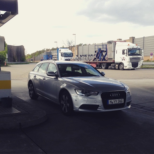 Call me the unlucky traveller. Train strike = 667km on Germanys autobahn to get me to my meeting tomorrow. Journey greatly improved by this beast of an Audi!
